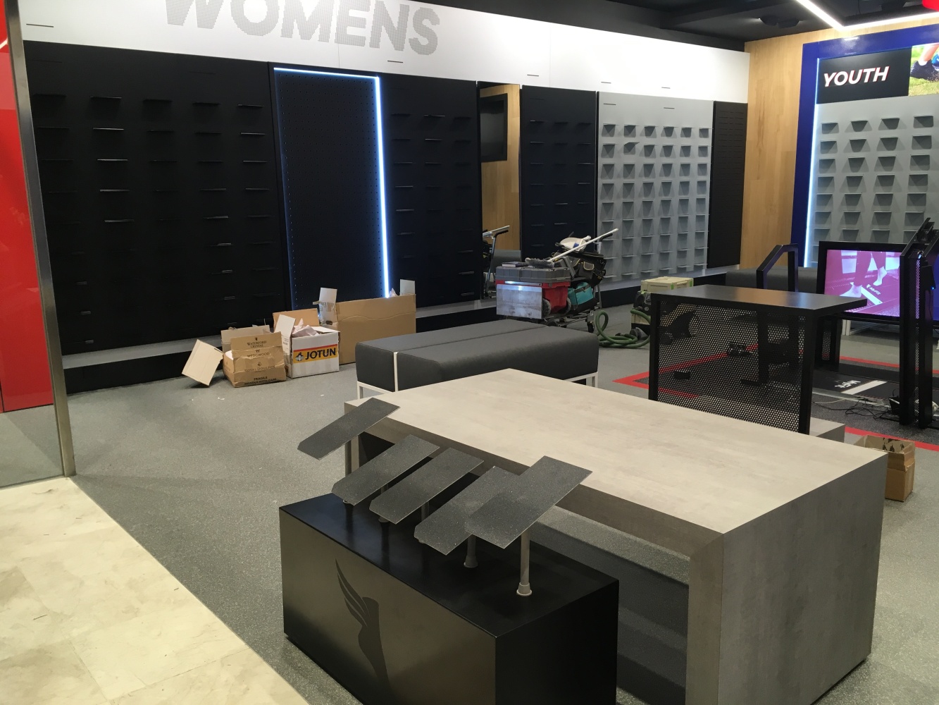 Athlete's Foot Fitout: Doncaster