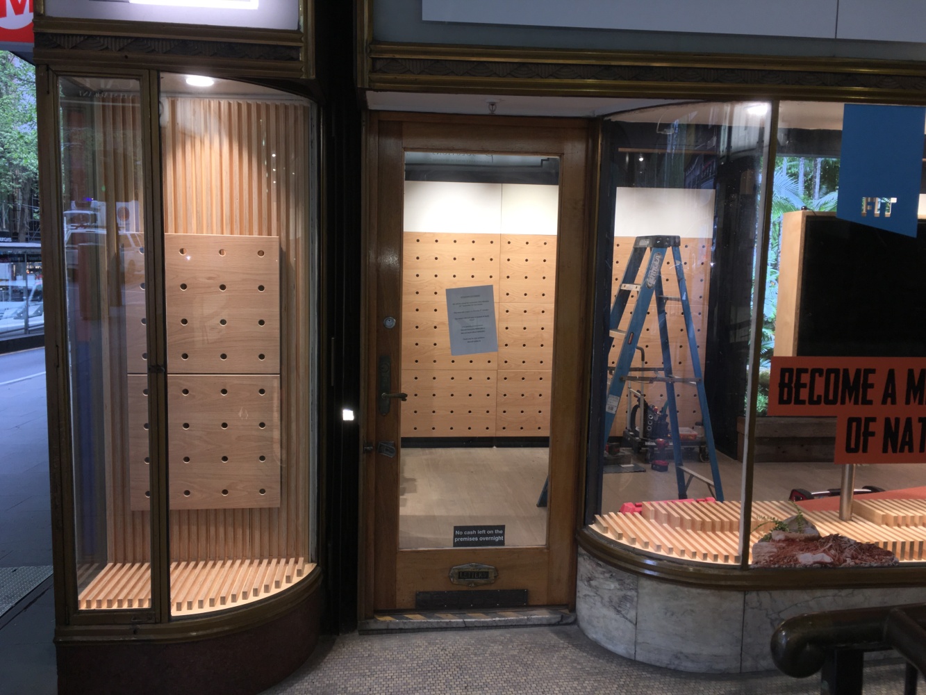 Merrell Shoes Fitout: Swanston Street
