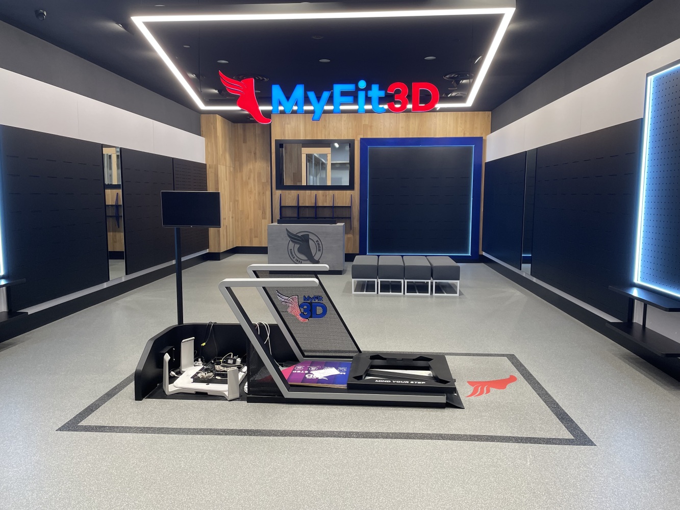 Athlete's Foot Fitout: Knox