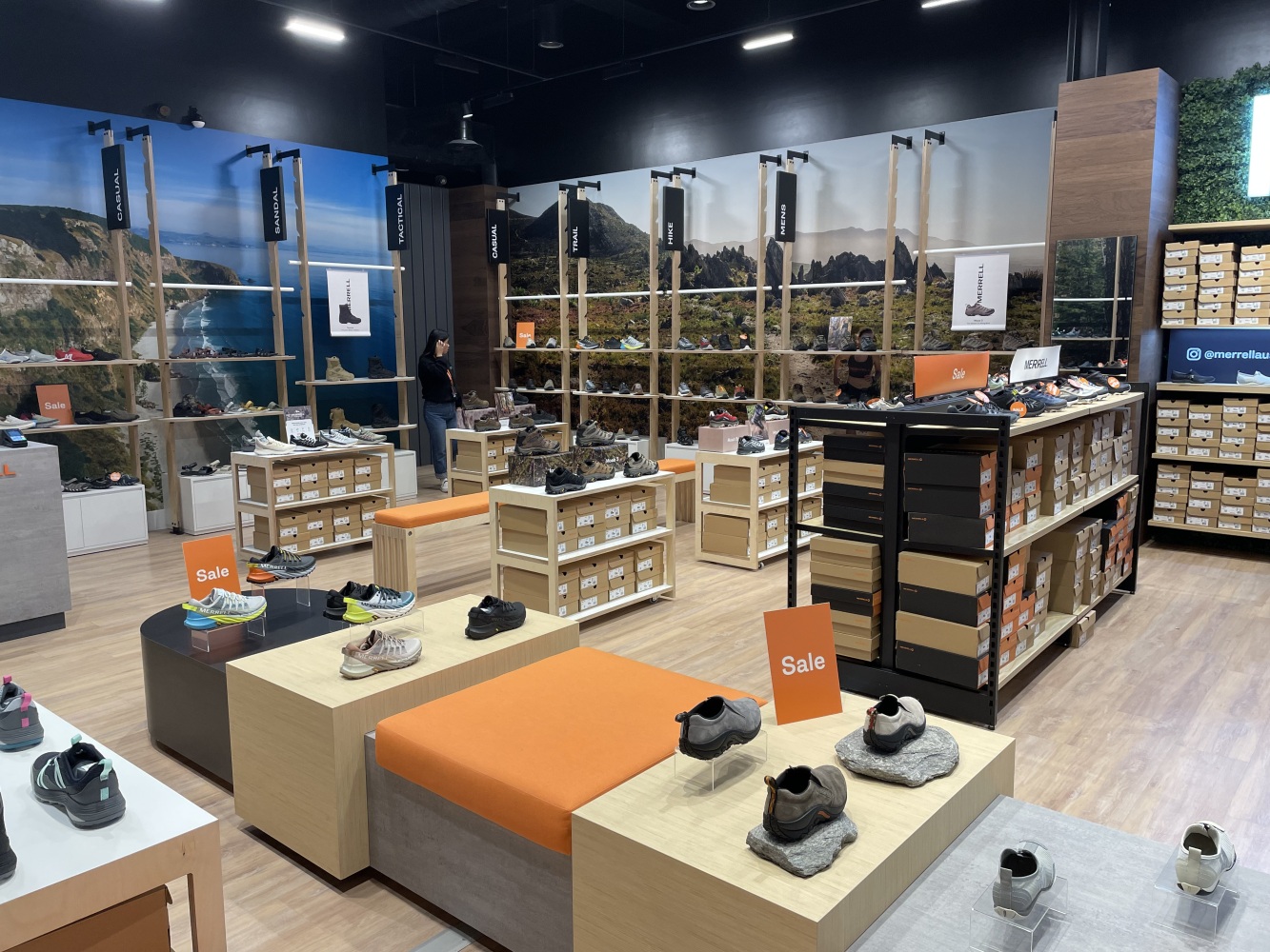 Merrell Footwear Fitout: Fountain Gate