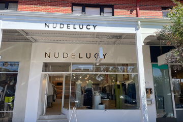 Nude Lucy Fitout: Sorrento