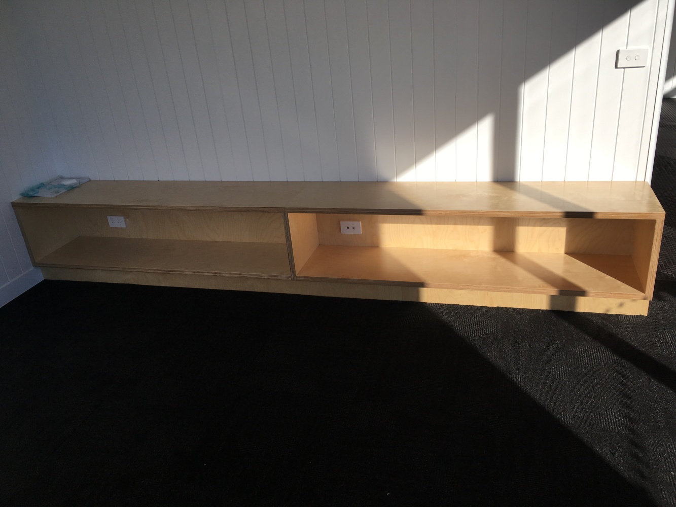 Svitzer Tug Boat Operators Office Fitout